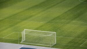 Liga 2: El Almería mete presión al Racing Liga 2: El Almería mete presión al Racing