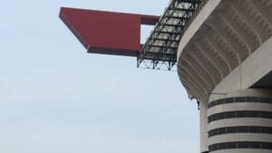 Bastoni abre la puerta al Barça y dinamita el mercado